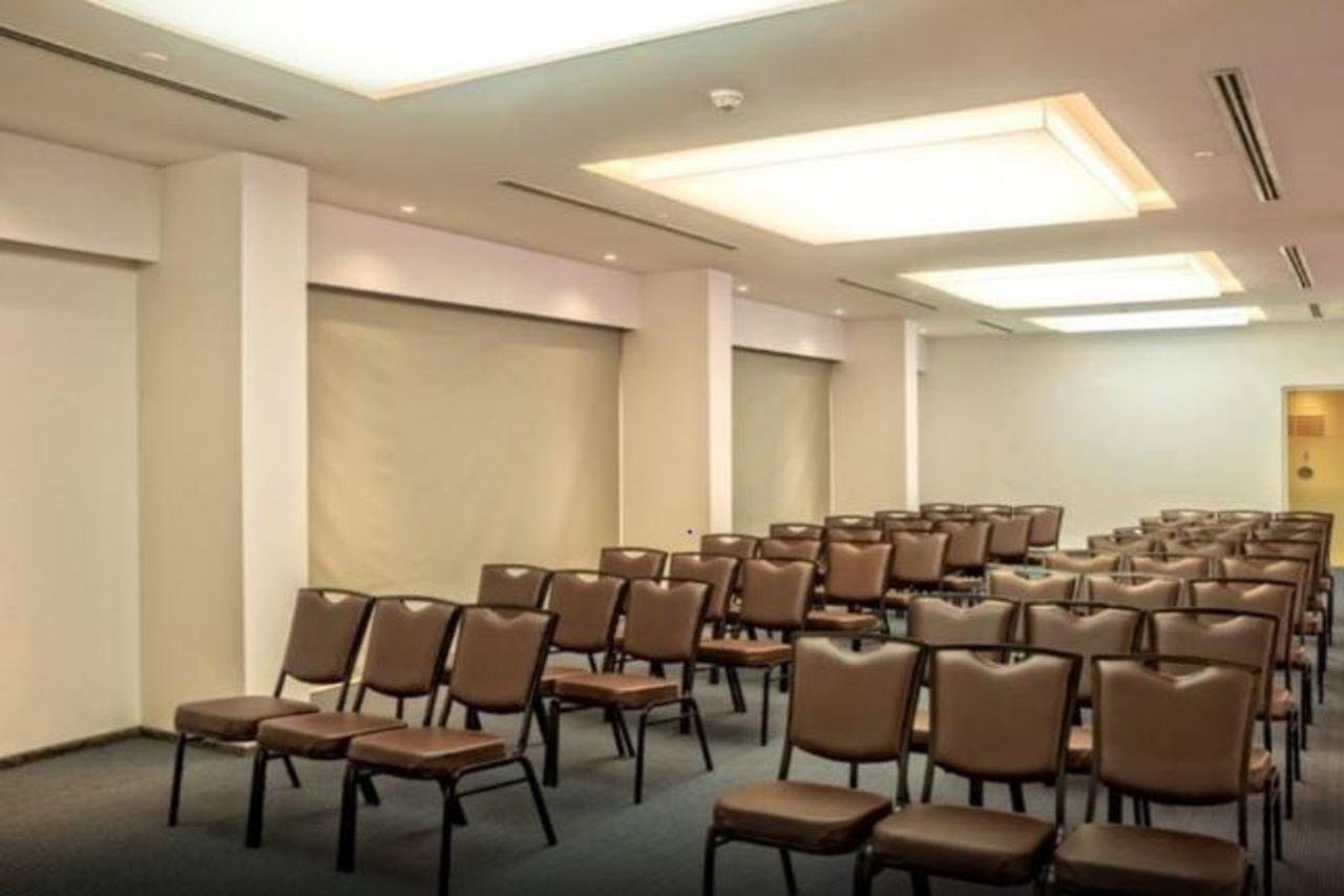 Hotel Kohinoor Elite Near Bkc Mumbai Exterior photo