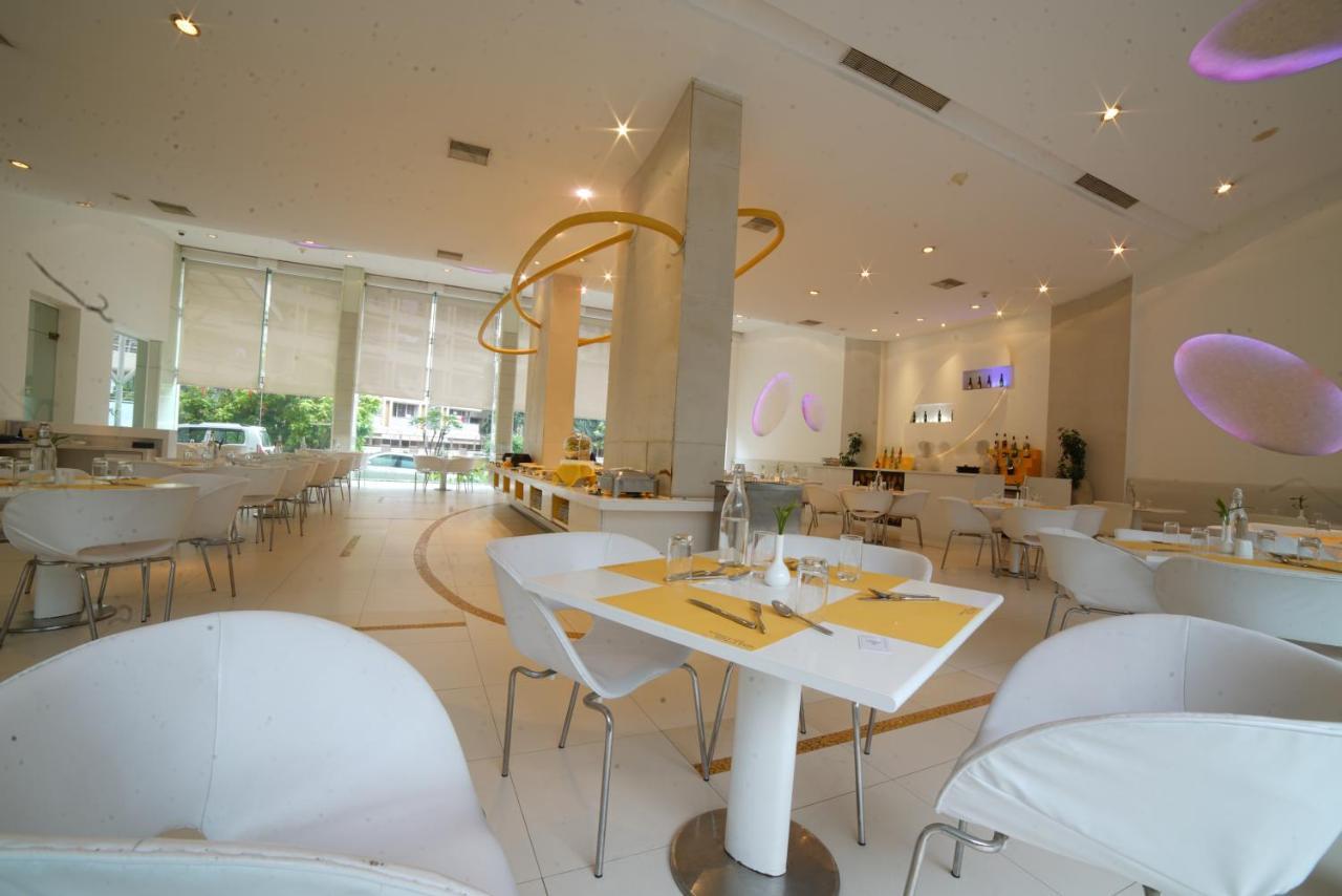 Hotel Kohinoor Elite Near Bkc Mumbai Exterior photo