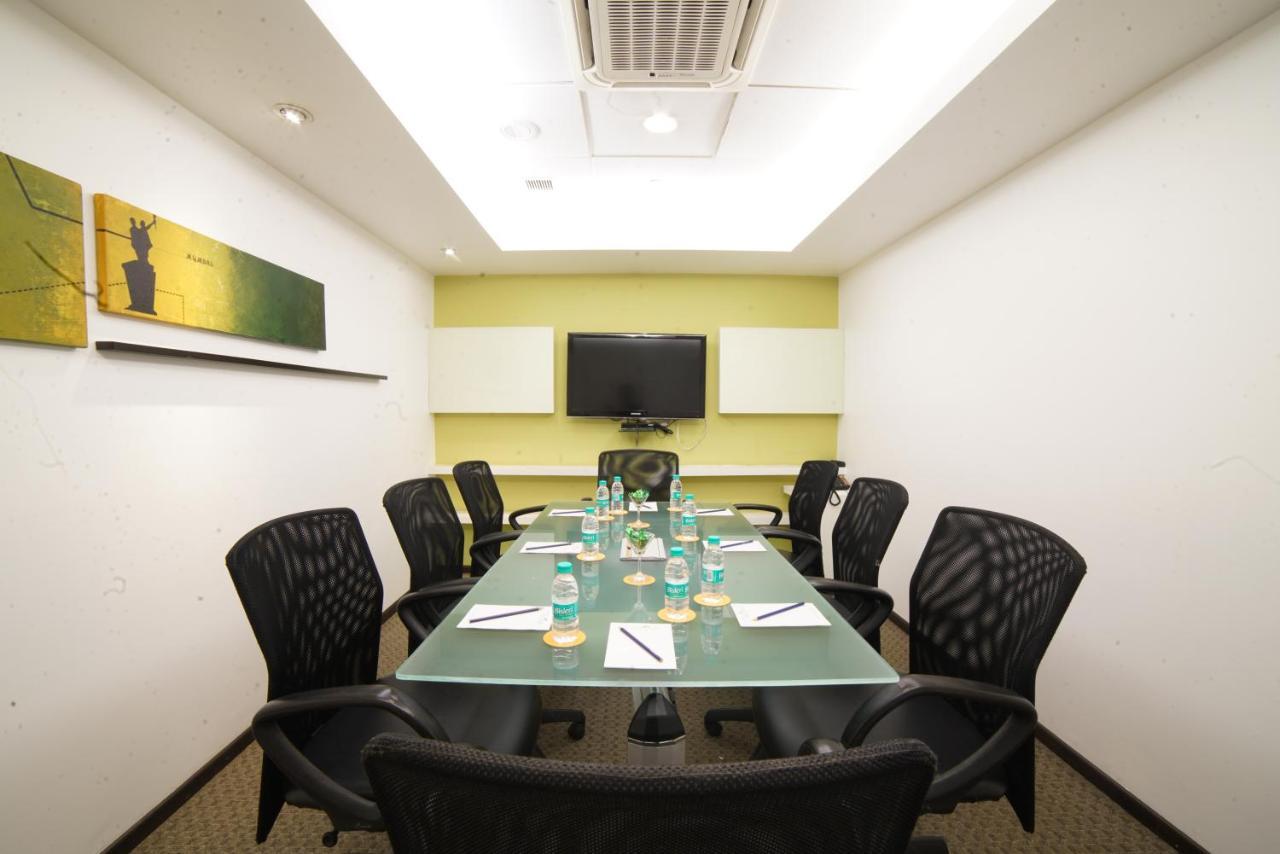 Hotel Kohinoor Elite Near Bkc Mumbai Exterior photo