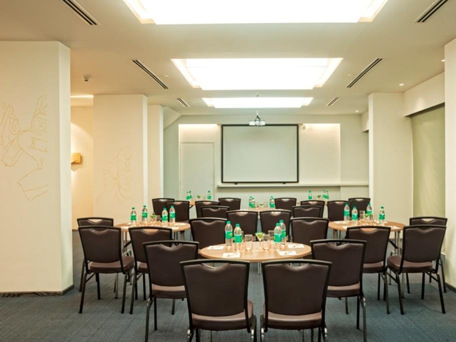 Hotel Kohinoor Elite Near Bkc Mumbai Exterior photo