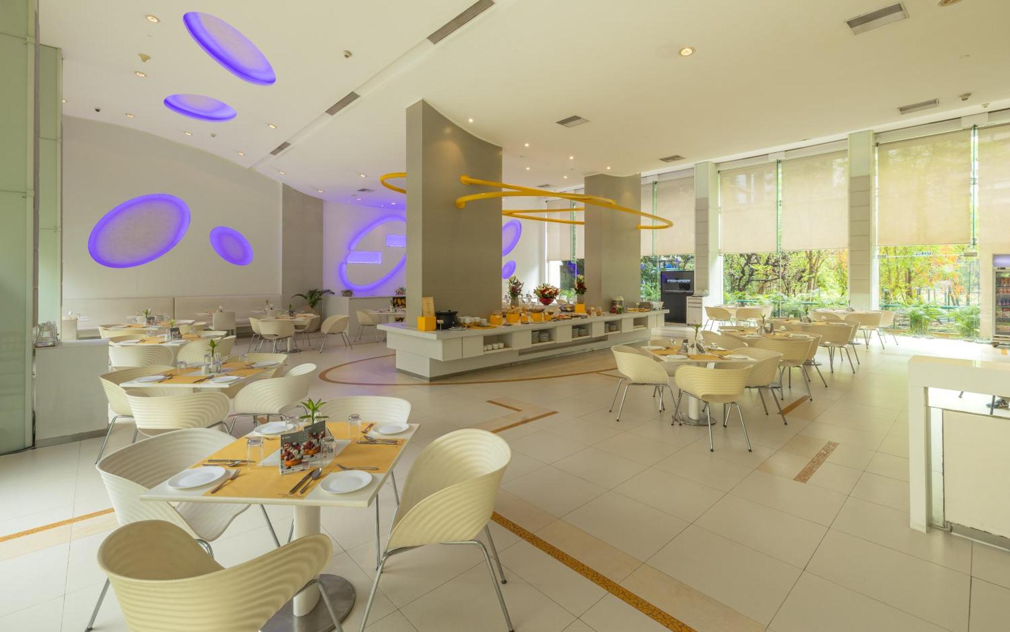 Hotel Kohinoor Elite Near Bkc Mumbai Exterior photo