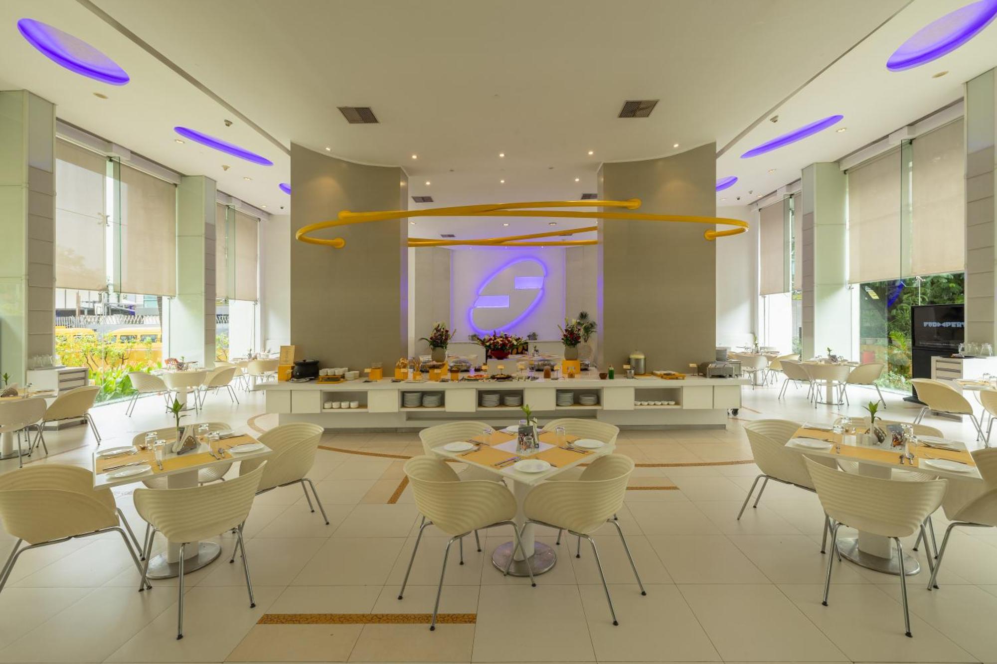 Hotel Kohinoor Elite Near Bkc Mumbai Exterior photo